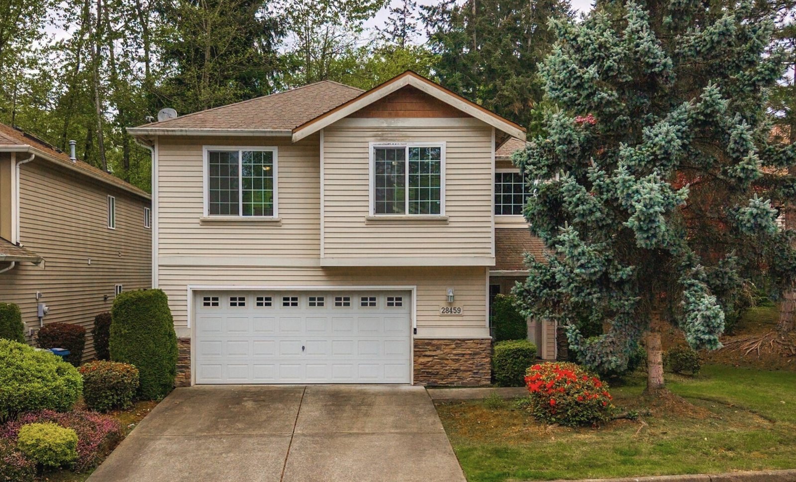 28459 34th Ave S #71, Auburn – Homes.com에서 사진 더 보기